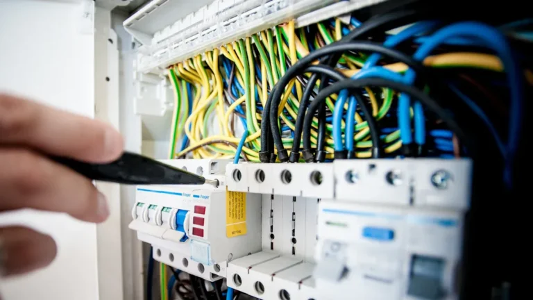 Fonctionnement du dispositif de protection contre les surtensions